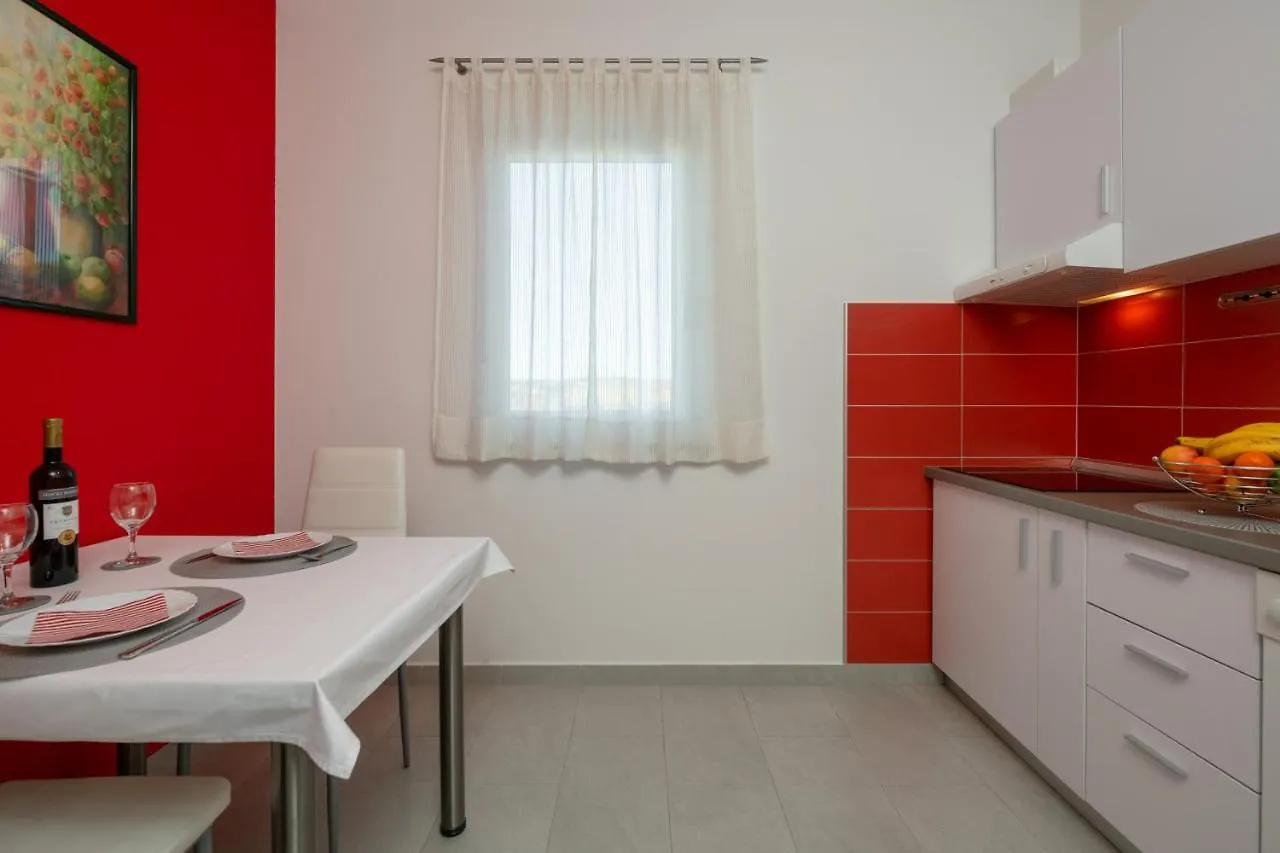 Apartments Greta & Ivona Pula